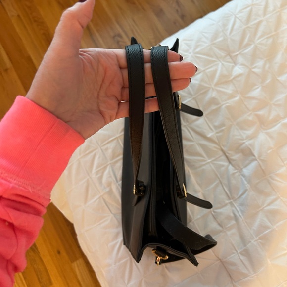 Women’s Faux Leather Pebbled Tote Bag, Zippered. Black new. - Picture 4 of 6